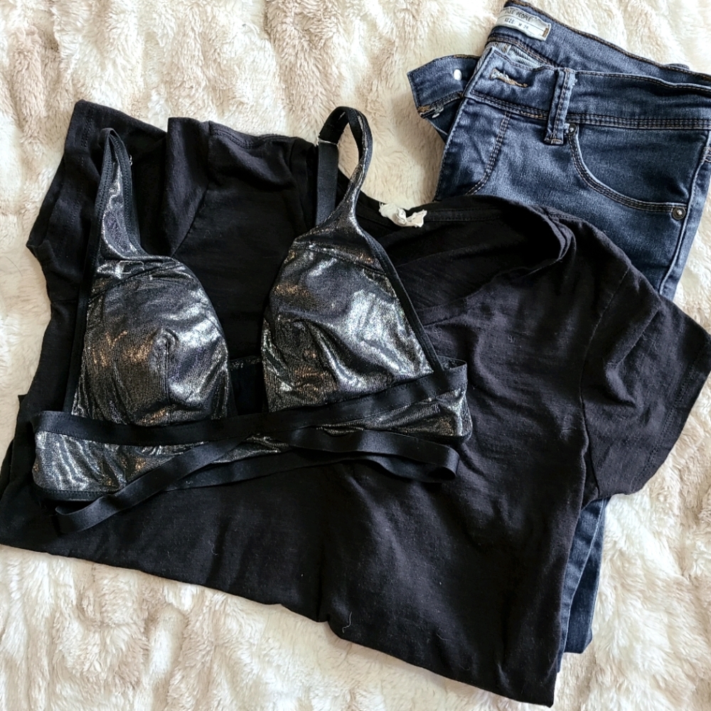 NWOT Victoria Secret M Bralette Padded